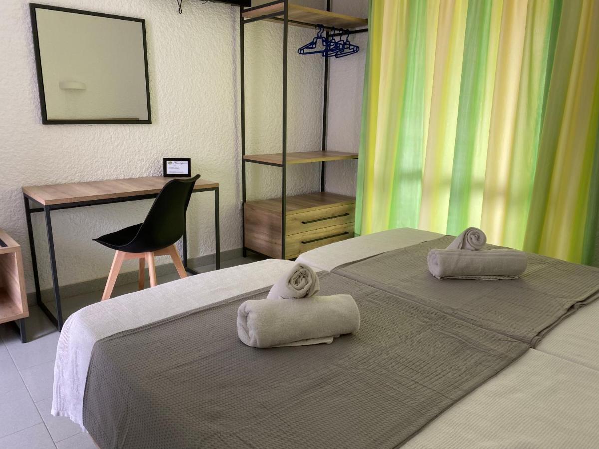Georgina Hotel Agia Marina  Bagian luar foto